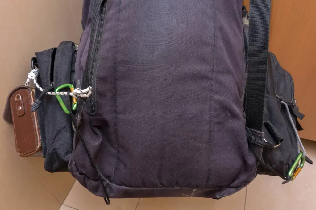 How to Use Backpack Loops: A Beginner's Guide