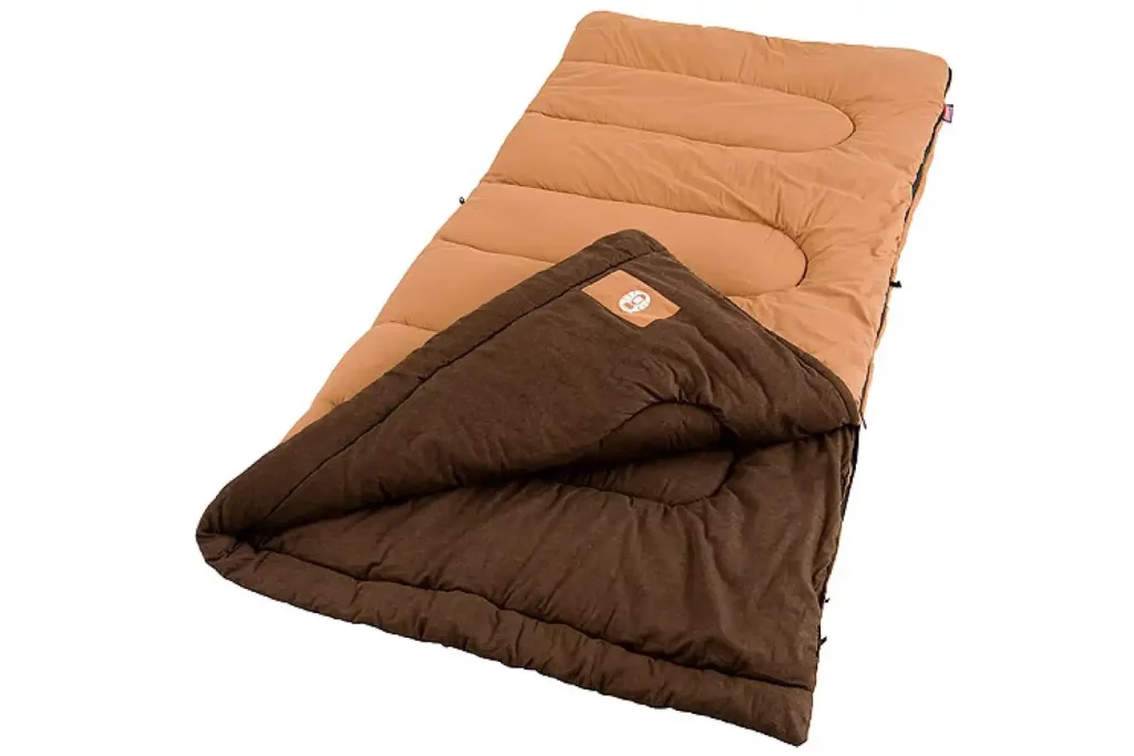 Coleman Dunnock Cold Weather Sleeping Bag, 20°F Camping Sleeping Bag