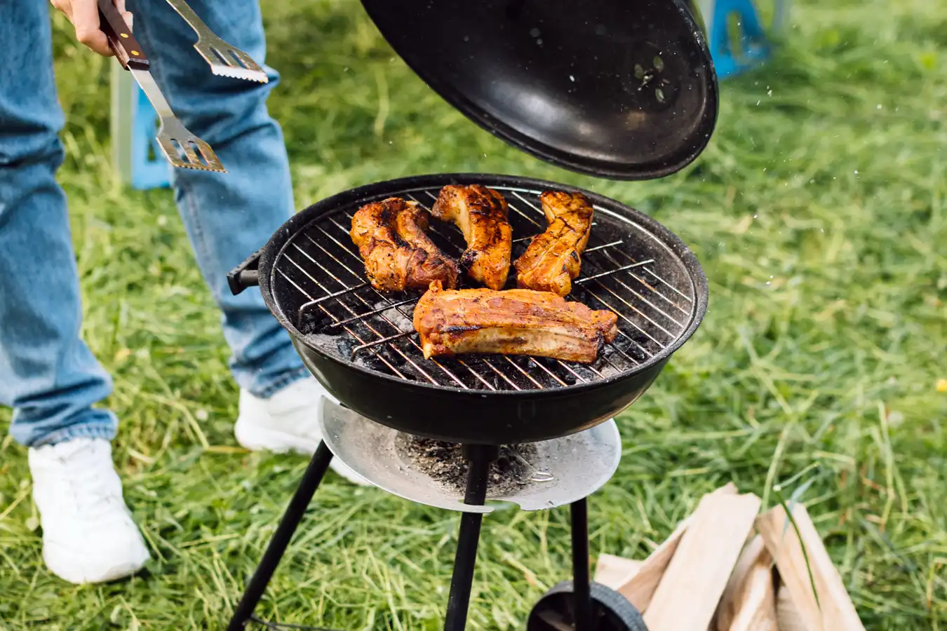 Best Charcoal Grills Under $200: Top Picks & Reviews