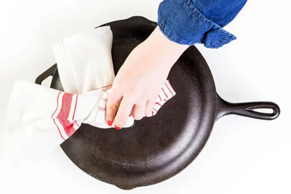 Cleaning a Cast Iron Skillet After Cooking Bacon