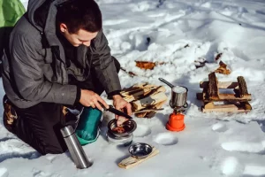 Using dry ice while camping